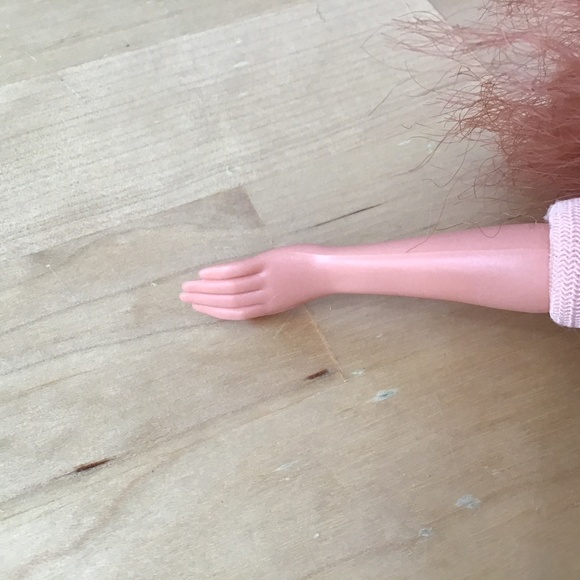 Barbie Midge Doll and Clothes - Picture 8 of 12